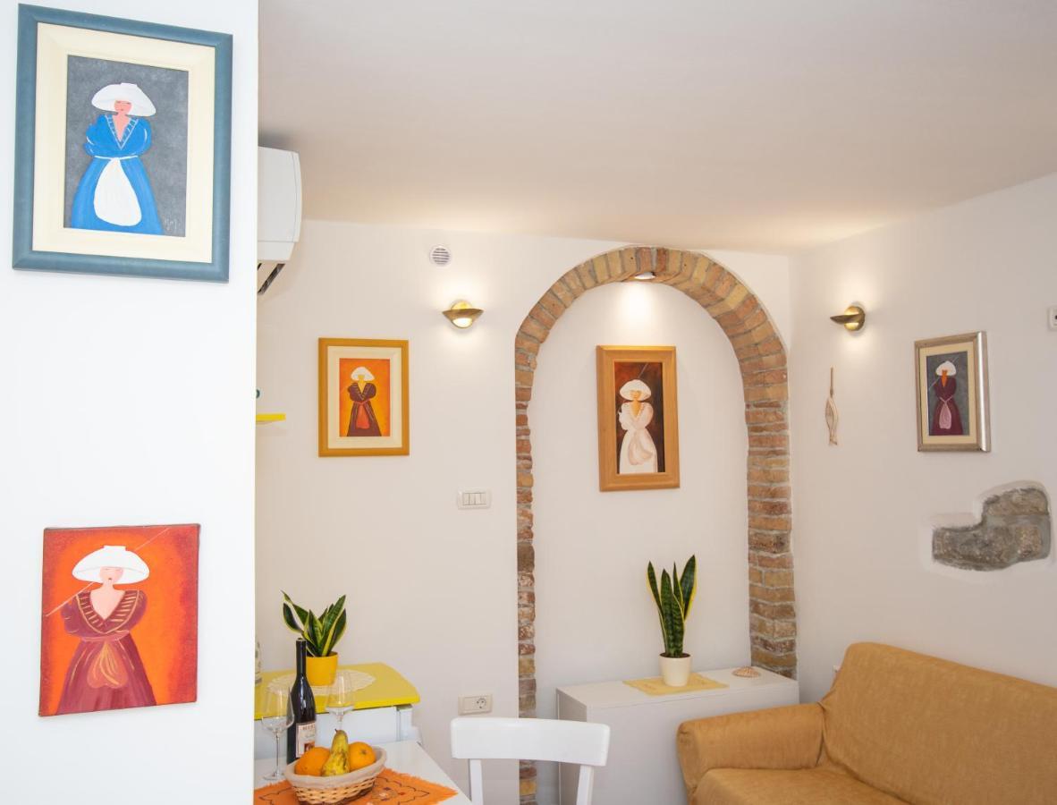 Studio May Пиран Экстерьер фото